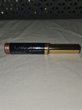 SeneGence Long-Lasting Liquid Lip Color in Beige Champagne
